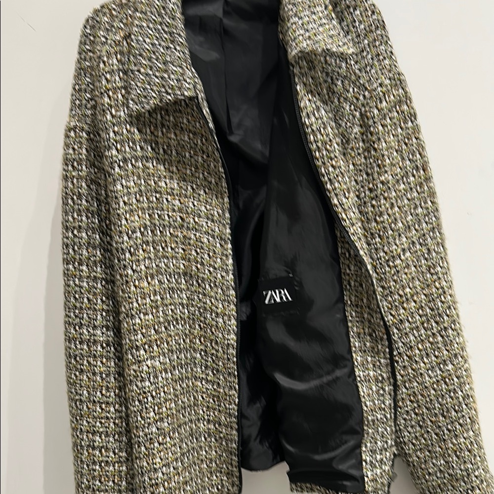 Just in time for spring, Zara Tweed Jacket in Black and Tan.